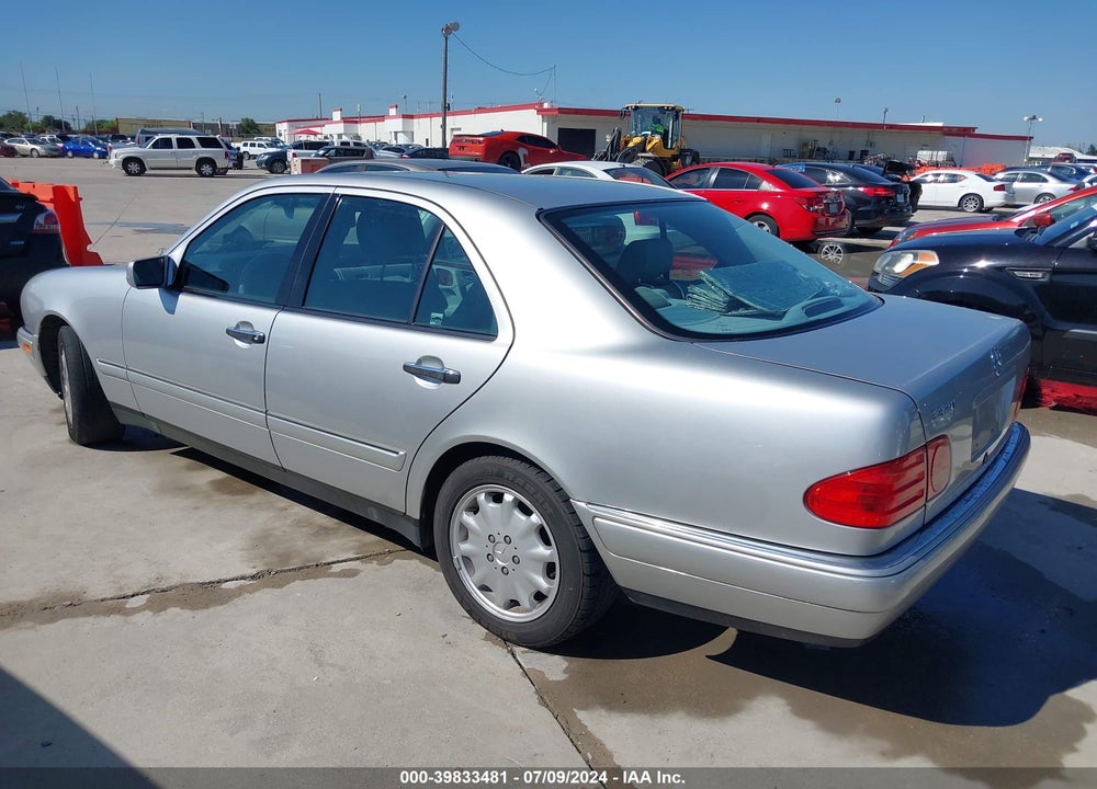 1999 MERCEDES-BENZ E 320 VIN: WDBJF65H2XA950948