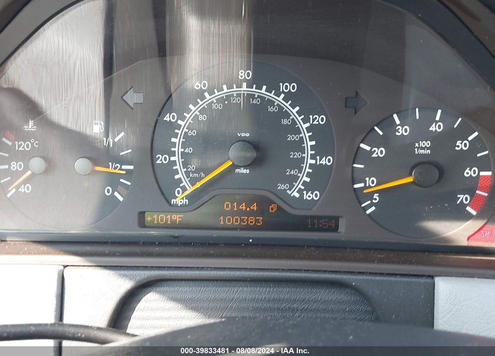 1999 MERCEDES-BENZ E 320 VIN: WDBJF65H2XA950948