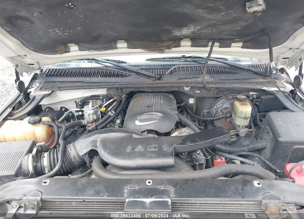 2001 CHEVROLET SUBURBAN 1500 LS VIN: 3GNEC16T31G236117