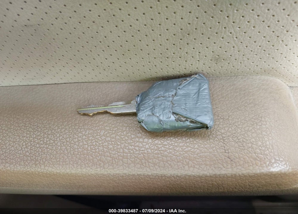 2006 MERCURY MOUNTAINEER CONVENIENCE VIN: 4M2EU36E46UJ01469