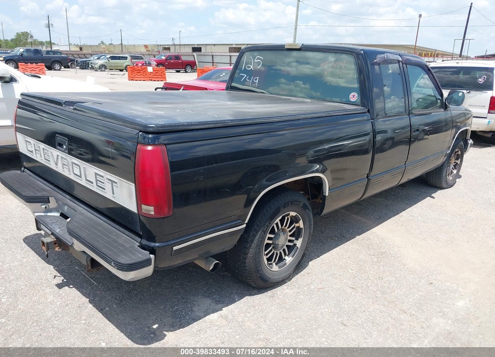 1993 CHEVROLET GMT-400 C1500 VIN: 2GCEC19K6P1257749