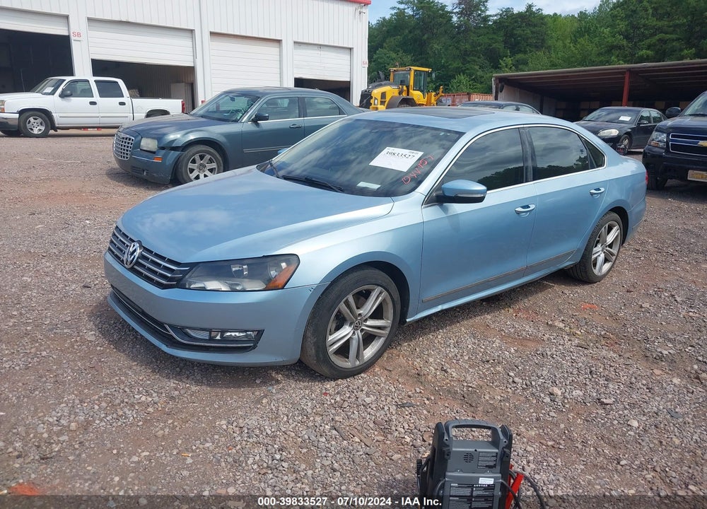 2013 VOLKSWAGEN PASSAT 2.0L TDI SE VIN: 1VWBN7A31DC044957