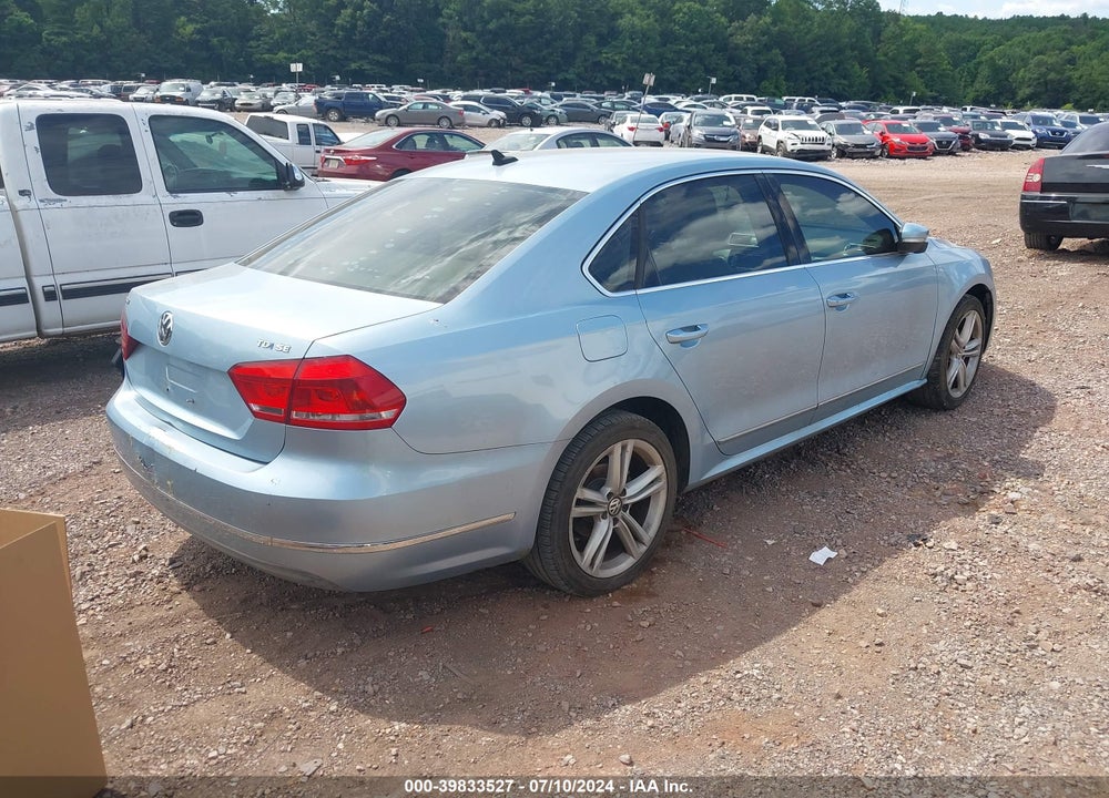 2013 VOLKSWAGEN PASSAT 2.0L TDI SE VIN: 1VWBN7A31DC044957