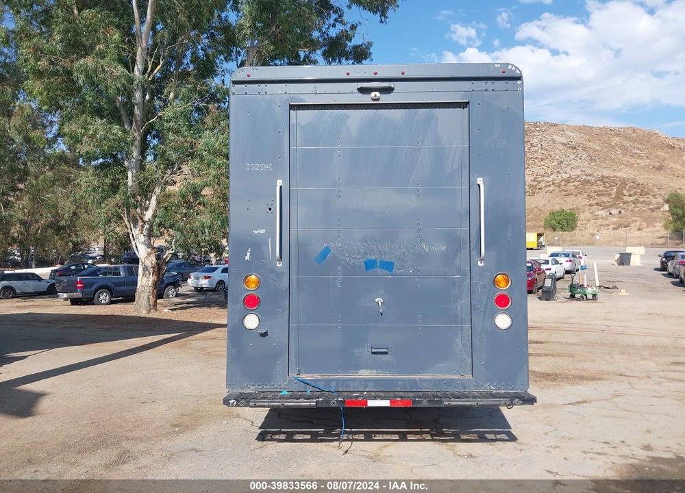 2020 FREIGHTLINER MT45G VIN: 4UZAC2EAXLCLZ6977