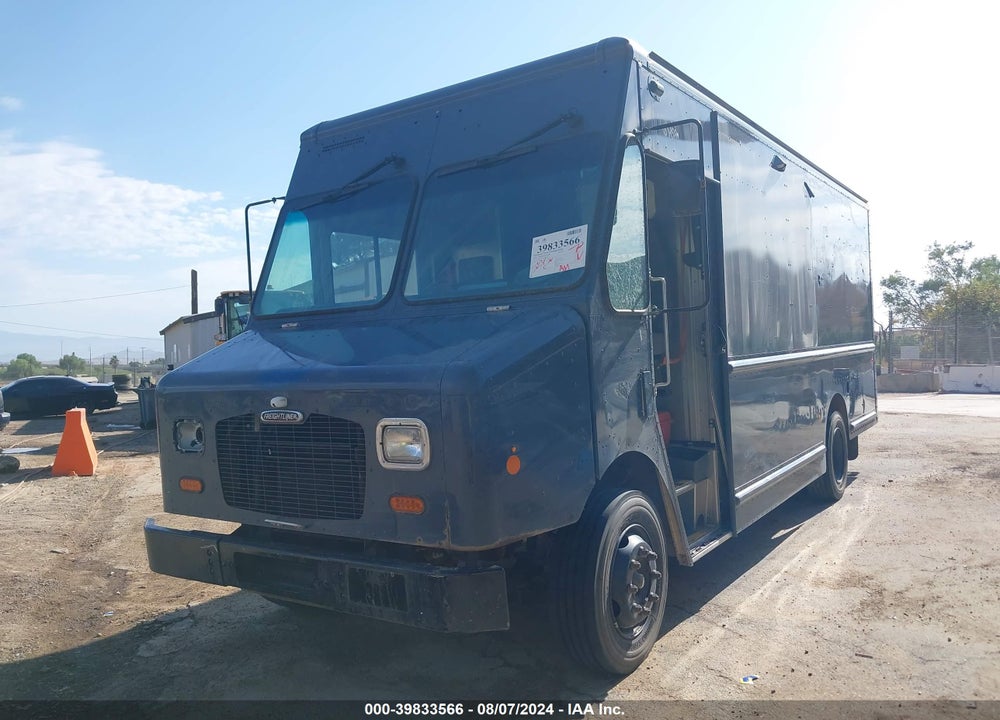2020 FREIGHTLINER MT45G VIN: 4UZAC2EAXLCLZ6977