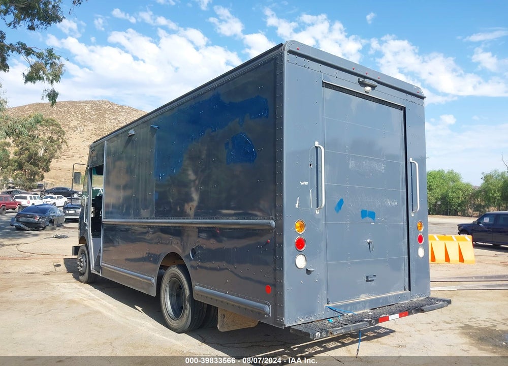 2020 FREIGHTLINER MT45G VIN: 4UZAC2EAXLCLZ6977
