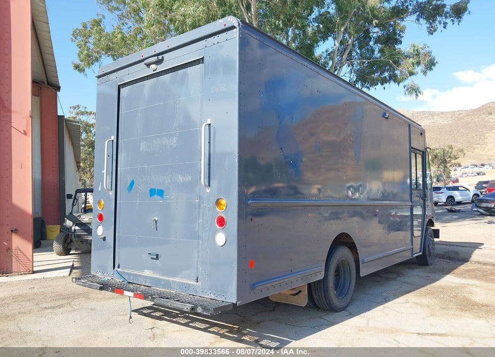 2020 FREIGHTLINER MT45G VIN: 4UZAC2EAXLCLZ6977