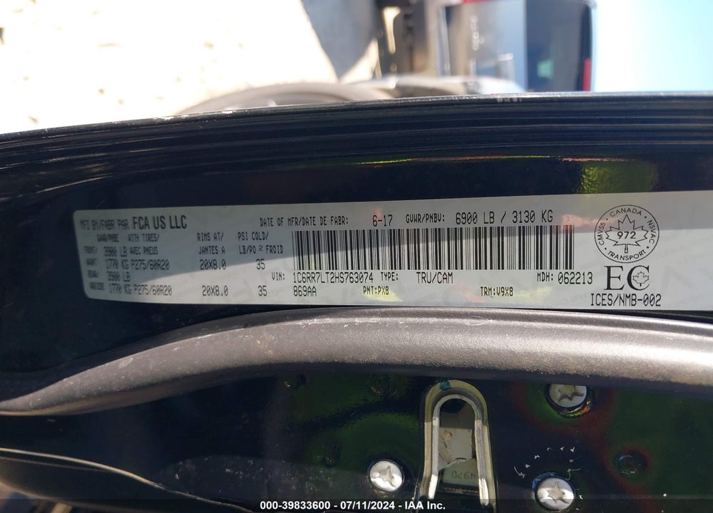 2017 RAM 1500 SLT VIN: 1C6RR7LT2HS763074