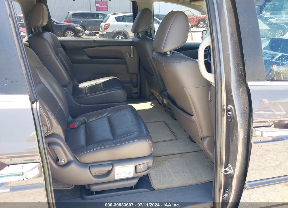 2011 HONDA ODYSSEY EX-L VIN: 5FNRL5H61BB022890