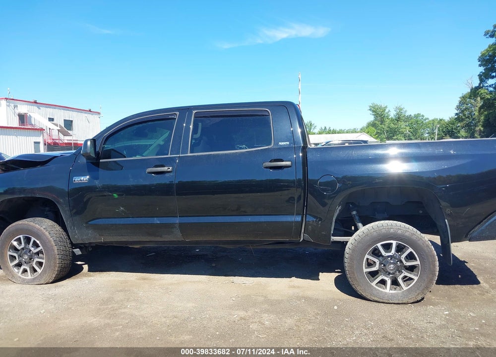 2019 TOYOTA TUNDRA SR5 5.7L V8 VIN: 5TFDY5F13KX808957