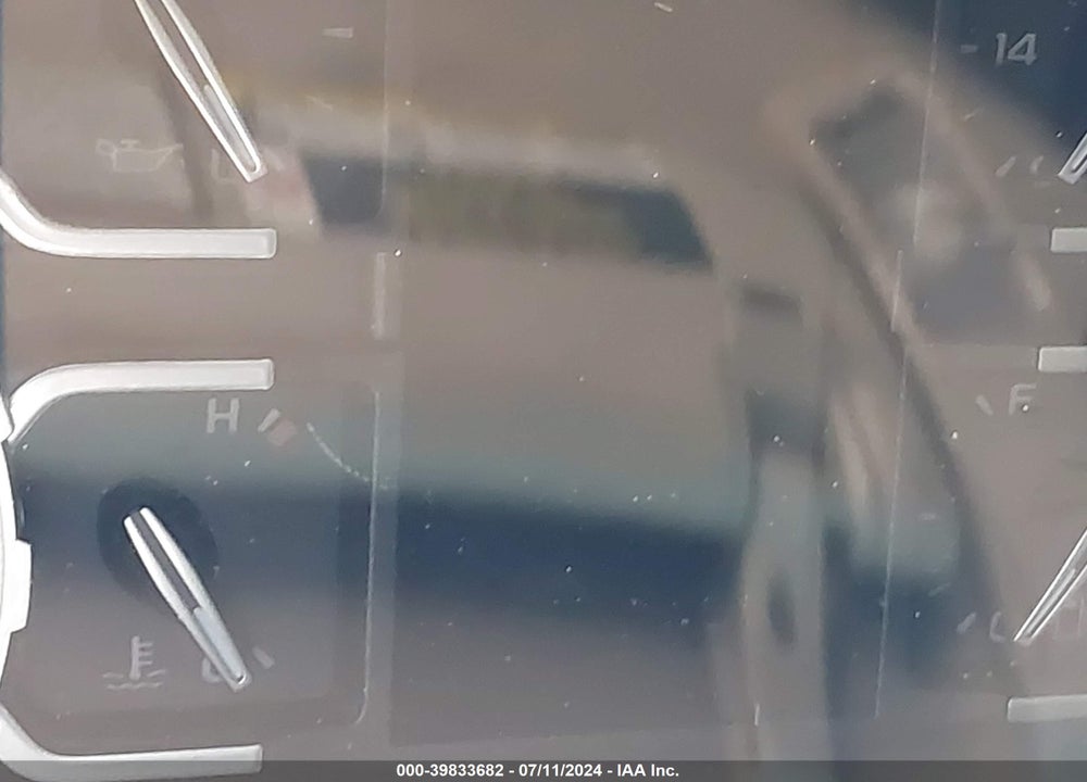 2019 TOYOTA TUNDRA SR5 5.7L V8 VIN: 5TFDY5F13KX808957