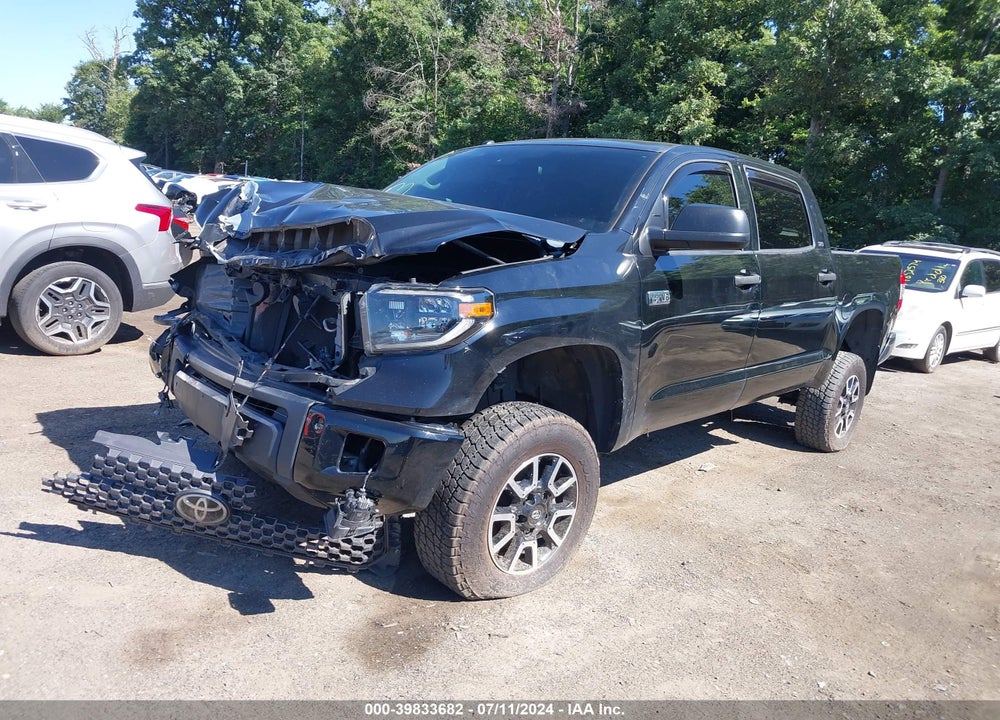 2019 TOYOTA TUNDRA SR5 5.7L V8 VIN: 5TFDY5F13KX808957