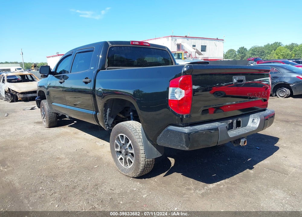 2019 TOYOTA TUNDRA SR5 5.7L V8 VIN: 5TFDY5F13KX808957