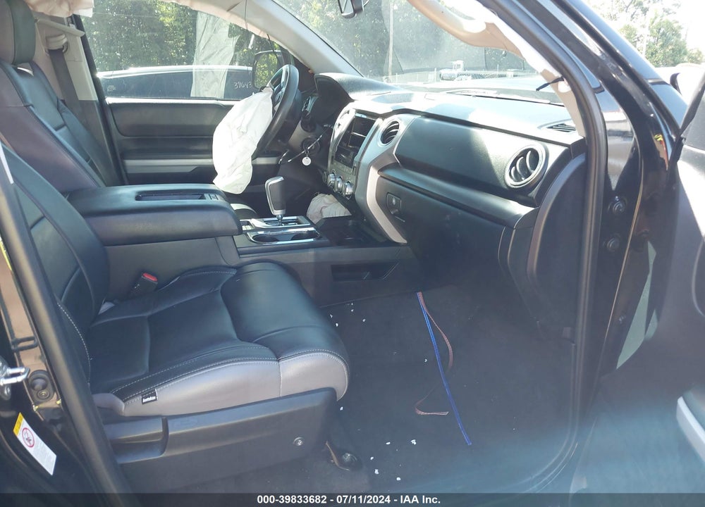 2019 TOYOTA TUNDRA SR5 5.7L V8 VIN: 5TFDY5F13KX808957