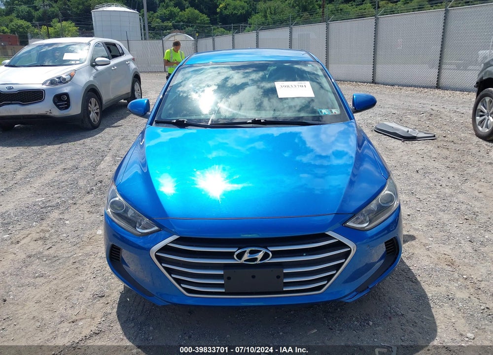 2018 HYUNDAI ELANTRA SEL VIN: 5NPD84LF4JH258334