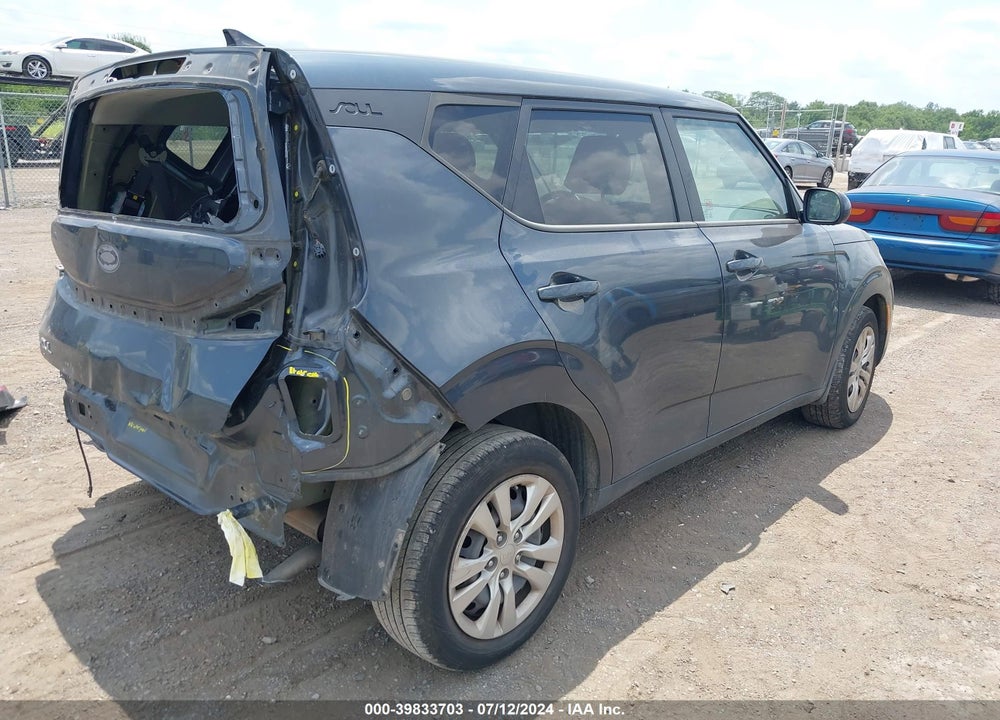 2020 KIA SOUL LX VIN: KNDJ23AU4L7072106