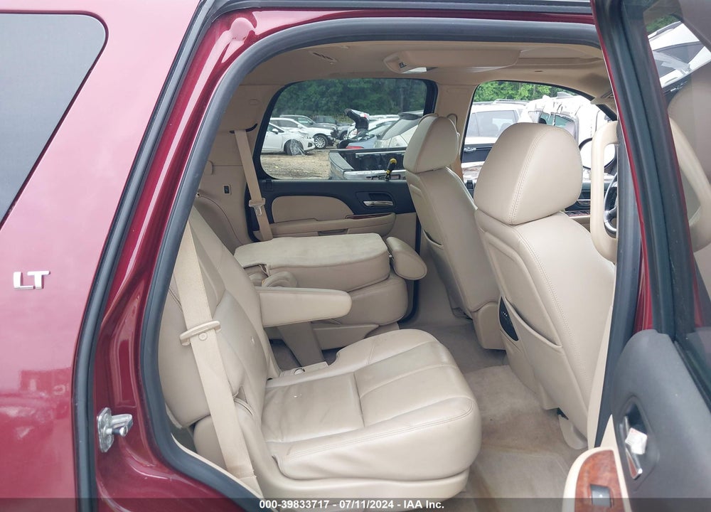 2008 CHEVROLET TAHOE LT VIN: 1GNFC13088J105031