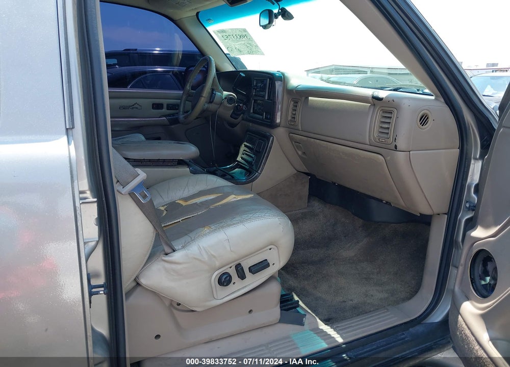2002 GMC YUKON DENALI DENALI VIN: 1GKEK63U62J266917