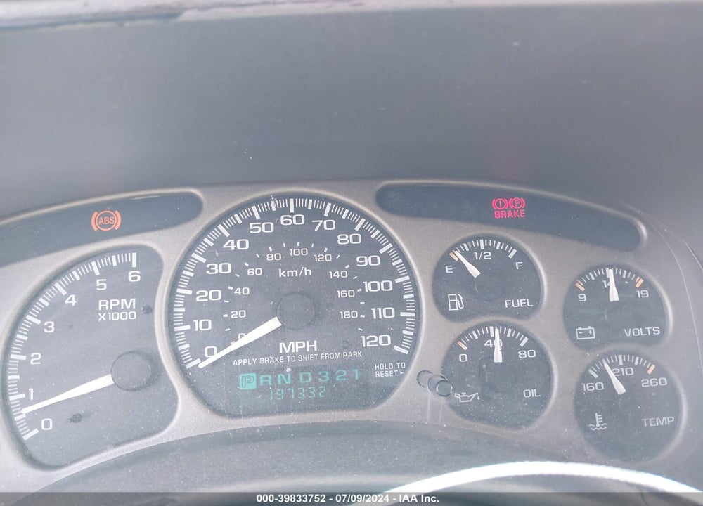 2002 GMC YUKON DENALI DENALI VIN: 1GKEK63U62J266917