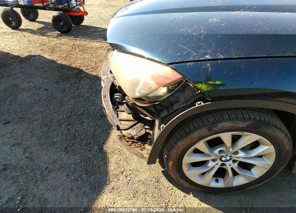 2013 BMW X1 XDRIVE28I VIN: WBAVL1C51DVR90074