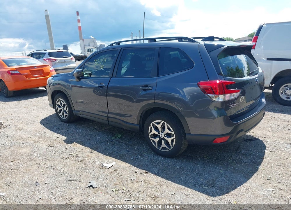 2024 SUBARU FORESTER PREMIUM VIN: JF2SKADCXRH411466