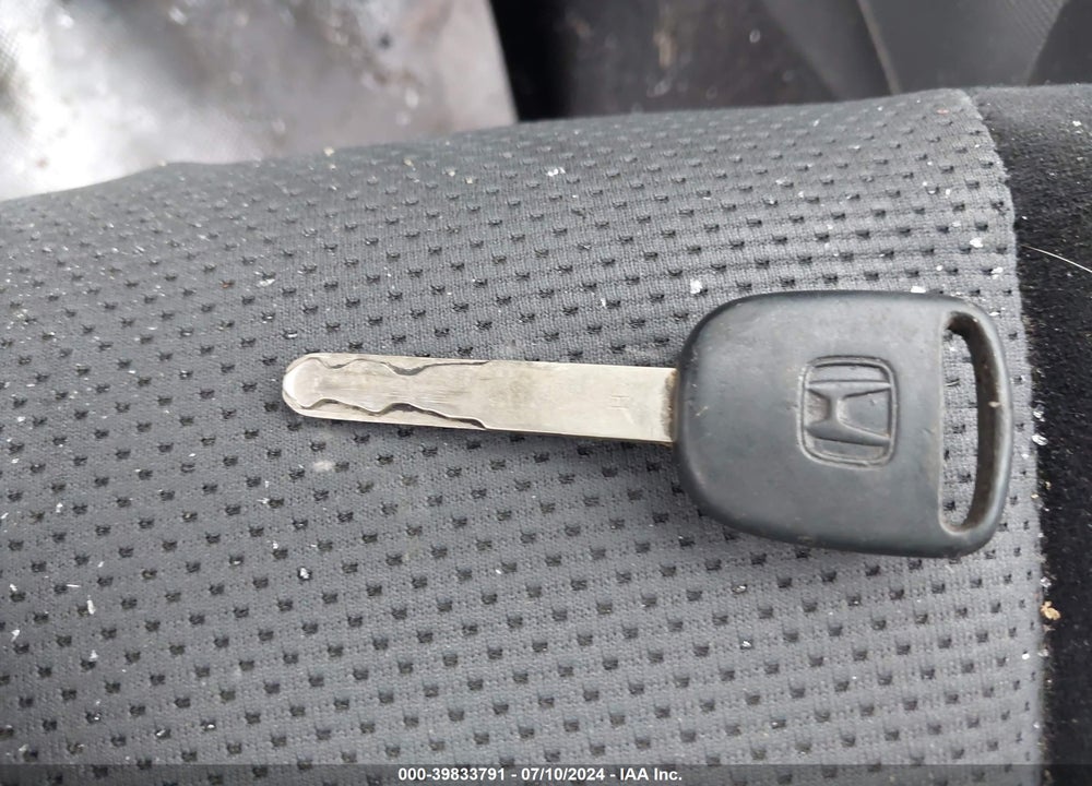 2007 HONDA FIT VIN: JHMGD38407S066007