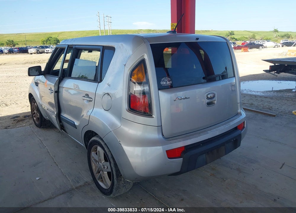 2011 KIA SOUL VIN: KNDJT2A2XB7314546