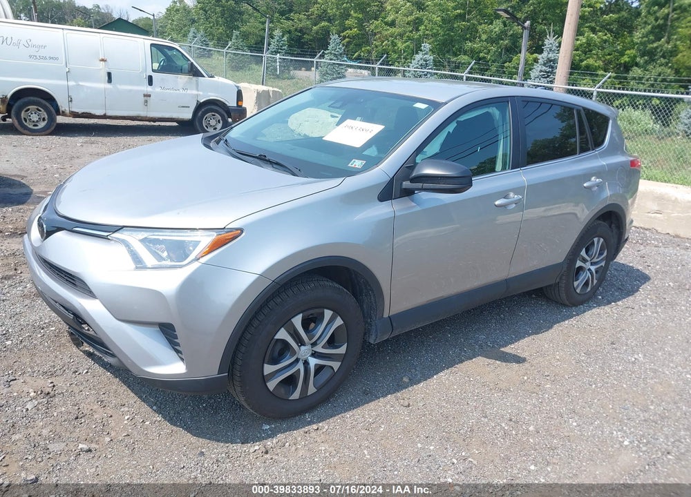 2017 TOYOTA RAV4 LE VIN: 2T3BFREV0HW671000