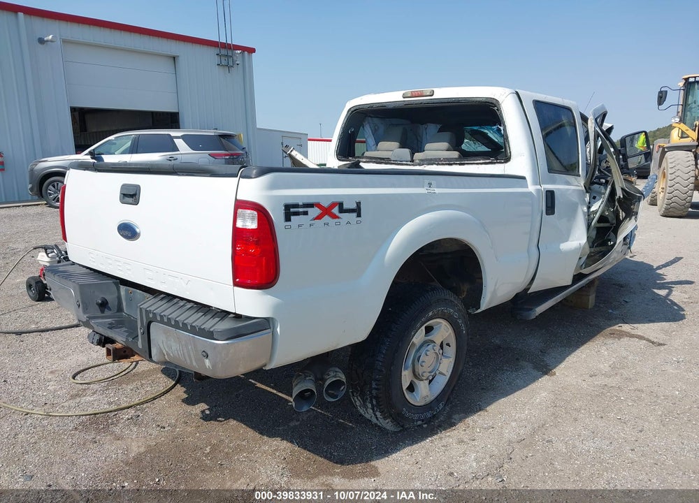 2011 FORD F-250 XLT VIN: 1FT7W2BT8BEA25217
