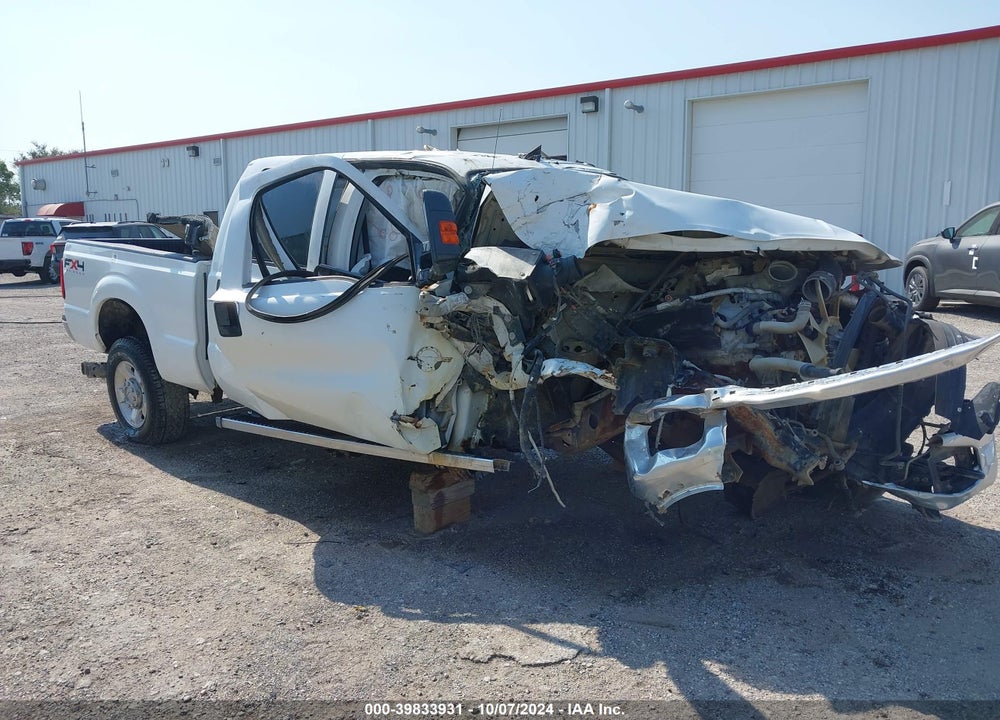 2011 FORD F-250 XLT VIN: 1FT7W2BT8BEA25217