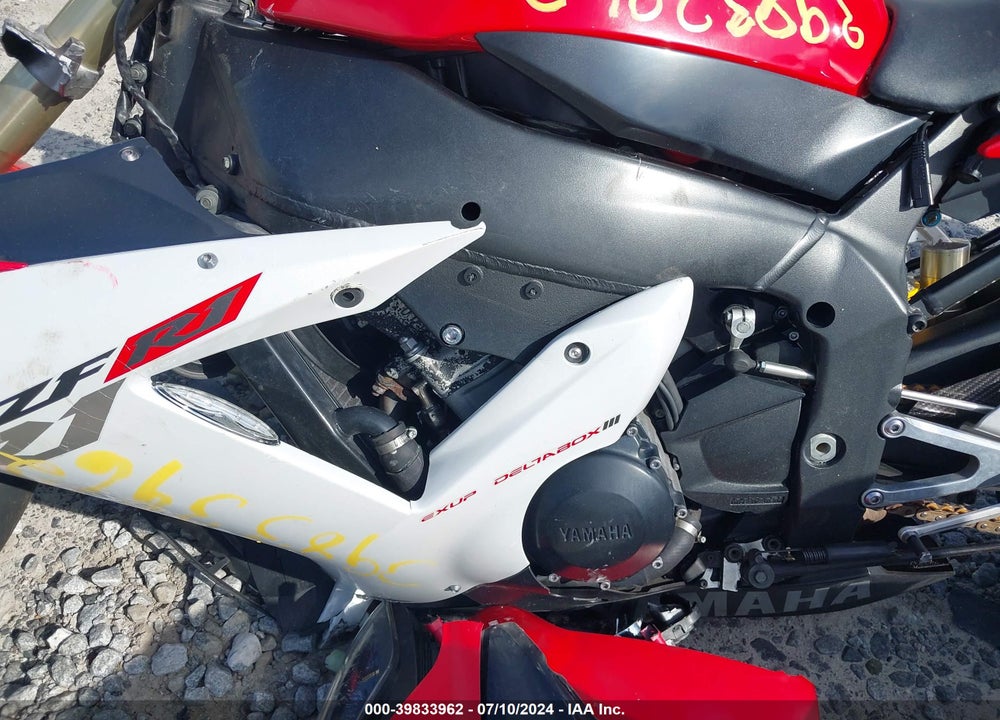 2002 YAMAHA YZFR1 VIN: JYARN10E22A003758