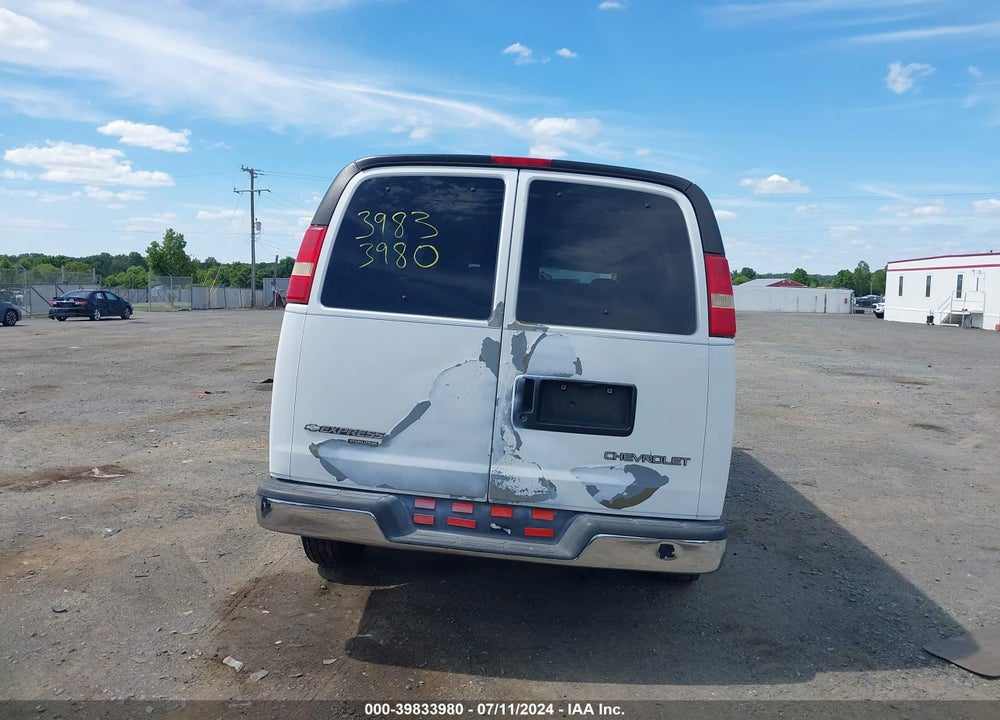 2006 CHEVROLET EXPRESS LS VIN: 1GAHG39U861102261