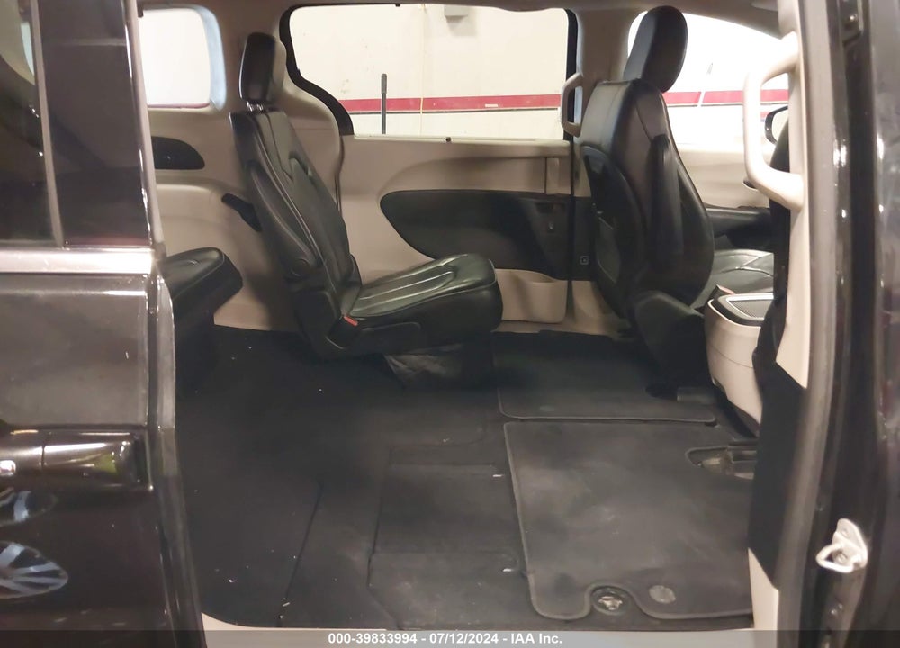 2019 CHRYSLER PACIFICA LIMITED VIN: 2C4RC1GG2KR574311