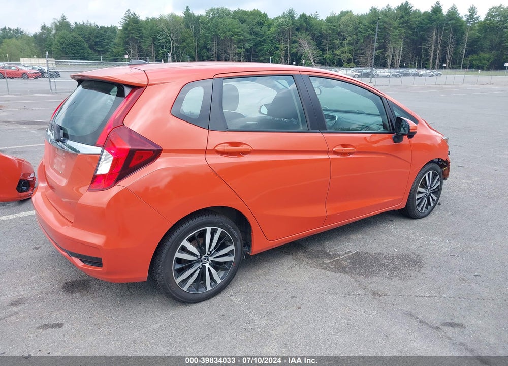 2018 HONDA FIT EX VIN: 3HGGK5H85JM721382