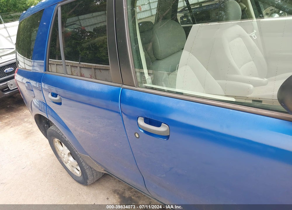 2004 SATURN VUE 4 CYL VIN: 5GZCZ33D34S820147