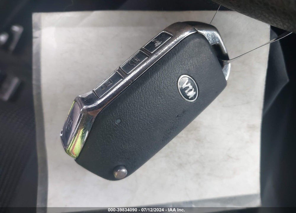2019 KIA FORTE LXS VIN: 3KPF24AD9KE085752