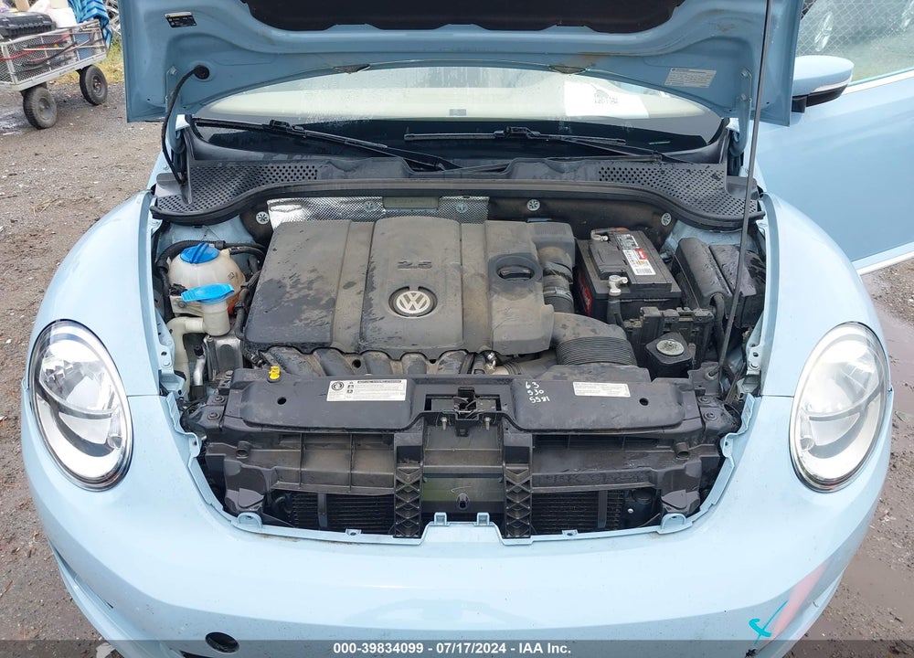 2014 VOLKSWAGEN BEETLE 2.5L VIN: 3VW5X7AT5EM803407
