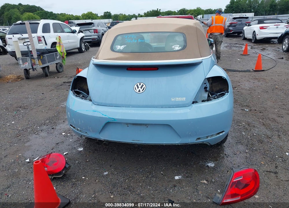 2014 VOLKSWAGEN BEETLE 2.5L VIN: 3VW5X7AT5EM803407