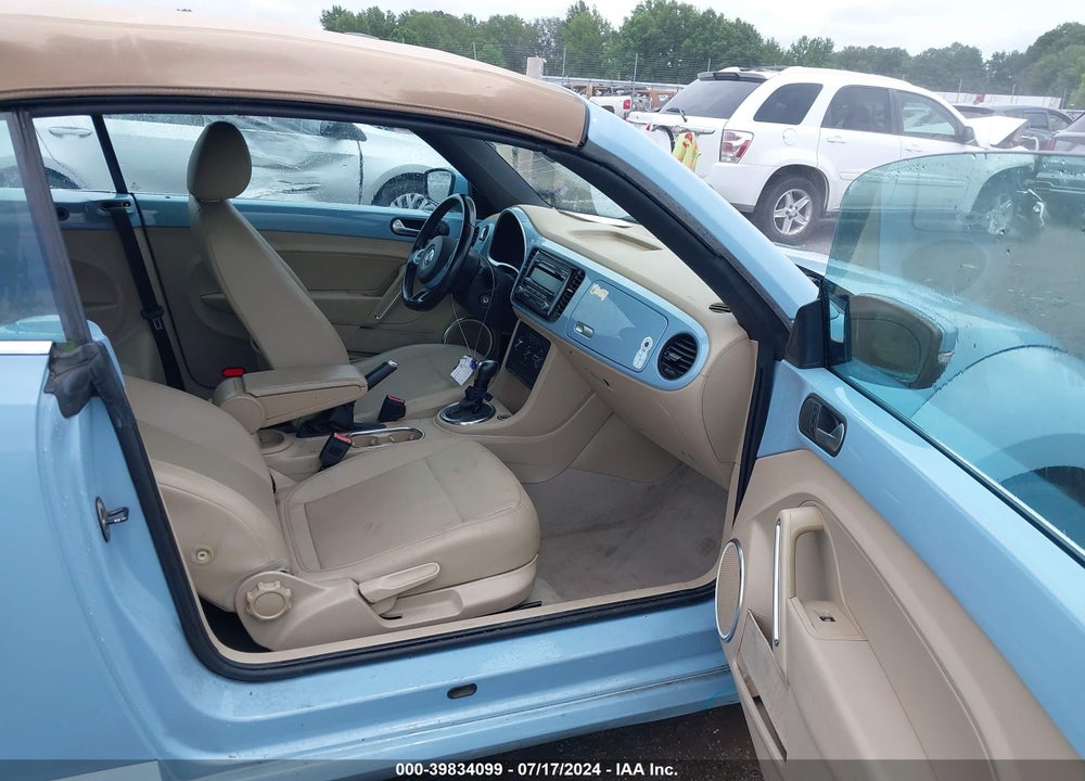 2014 VOLKSWAGEN BEETLE 2.5L VIN: 3VW5X7AT5EM803407