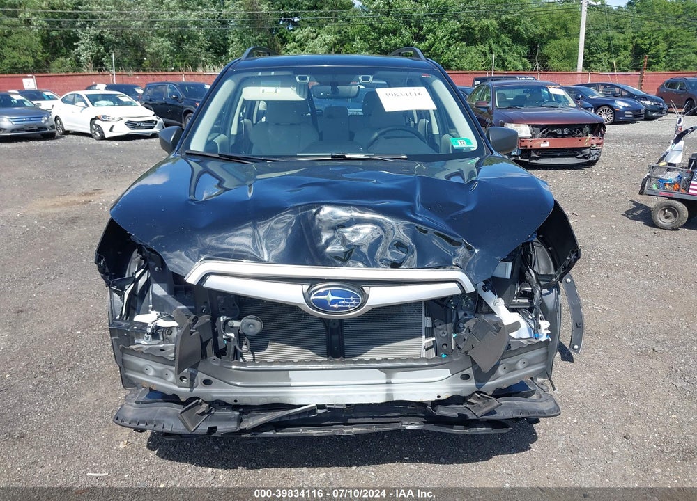 2019 SUBARU FORESTER VIN: JF2SKACC9KH438410