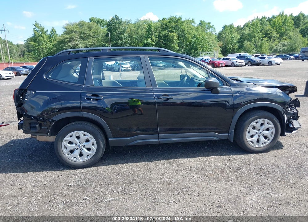 2019 SUBARU FORESTER VIN: JF2SKACC9KH438410