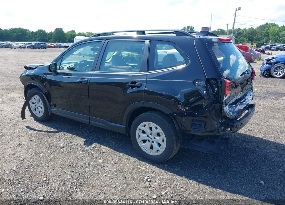 2019 SUBARU FORESTER VIN: JF2SKACC9KH438410