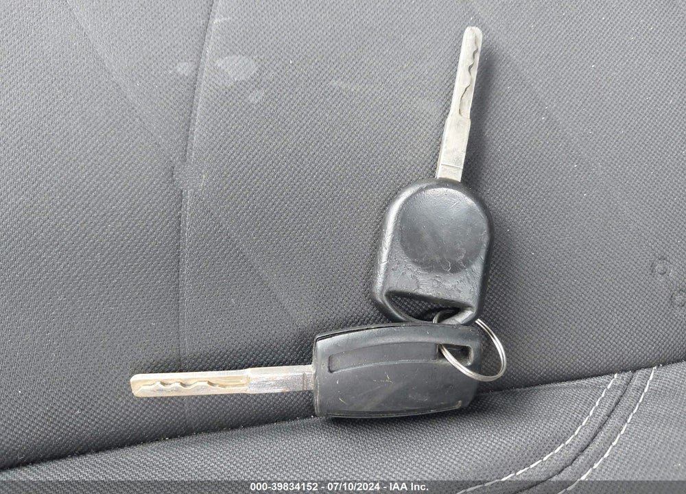2014 FORD FIESTA SE VIN: 3FADP4EJXEM111932
