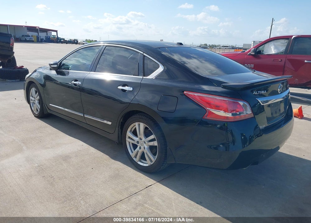 2013 NISSAN ALTIMA 3.5 SL VIN: 1N4BL3AP6DN538617