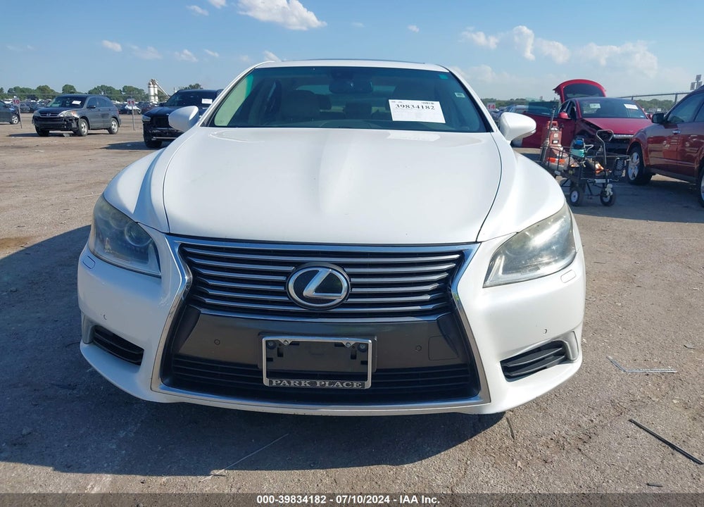 2013 LEXUS LS 460 L VIN: JTHGL5EF0D5050453