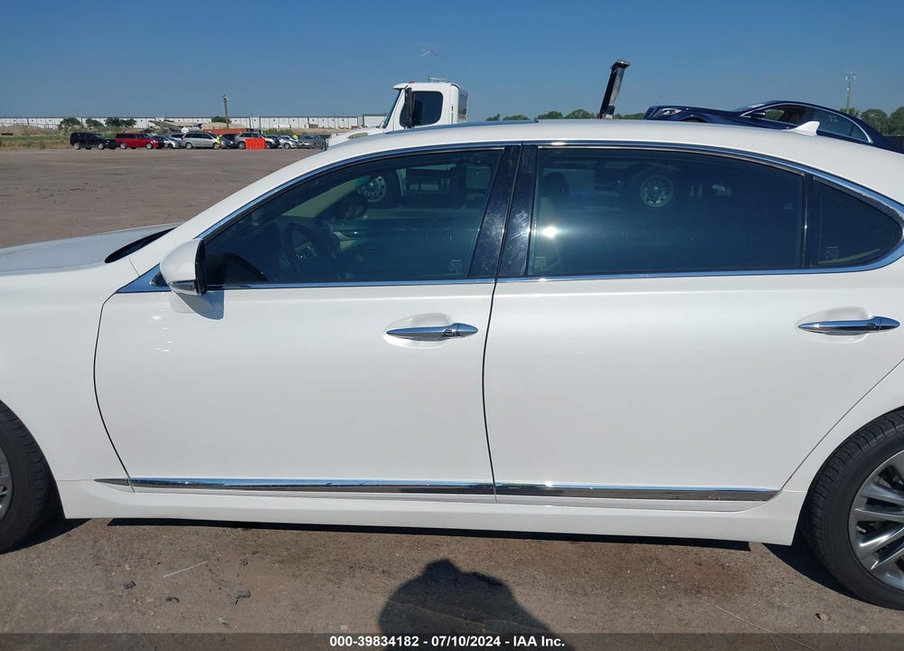 2013 LEXUS LS 460 L VIN: JTHGL5EF0D5050453