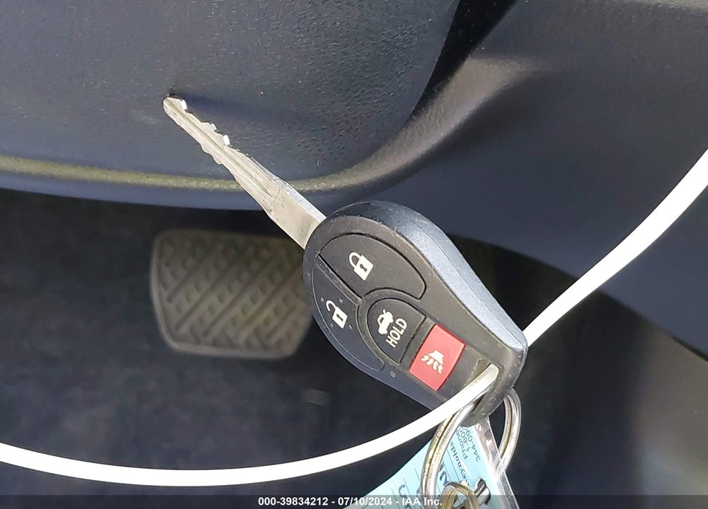 2015 NISSAN VERSA 1.6 SV VIN: 3N1CN7AP8FL955405