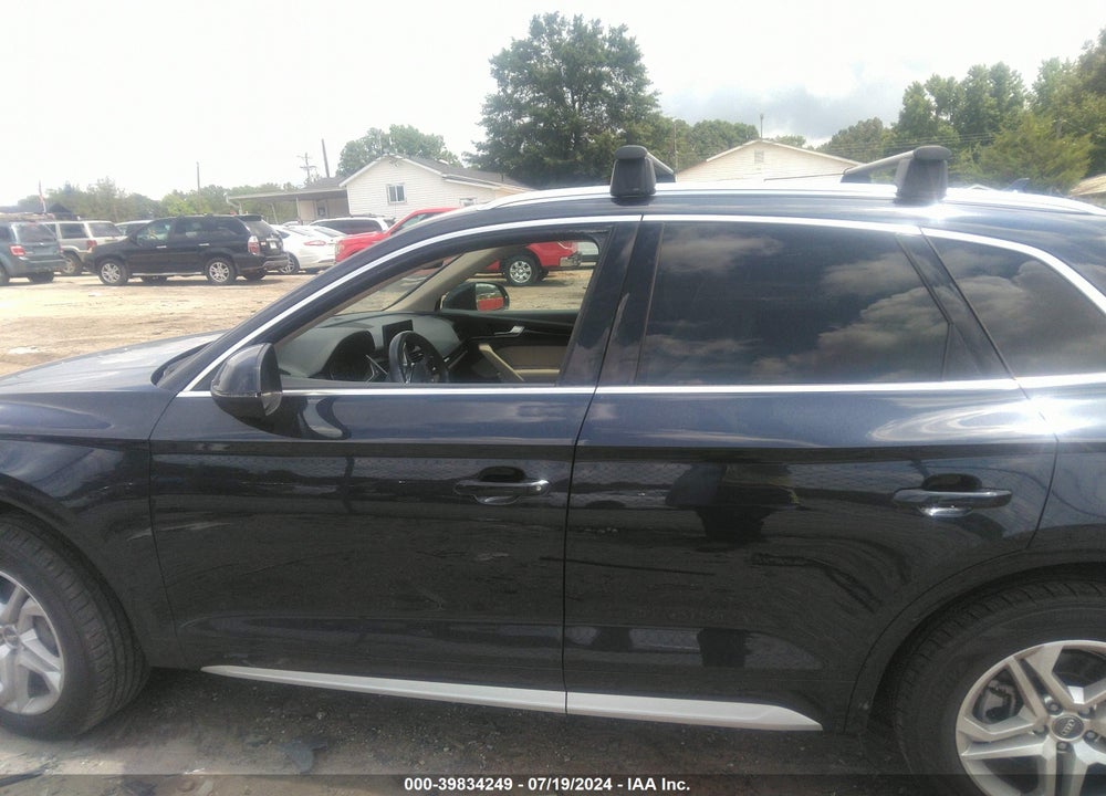 2019 AUDI Q5 45 PREMIUM VIN: WA1ANAFY8K2048405