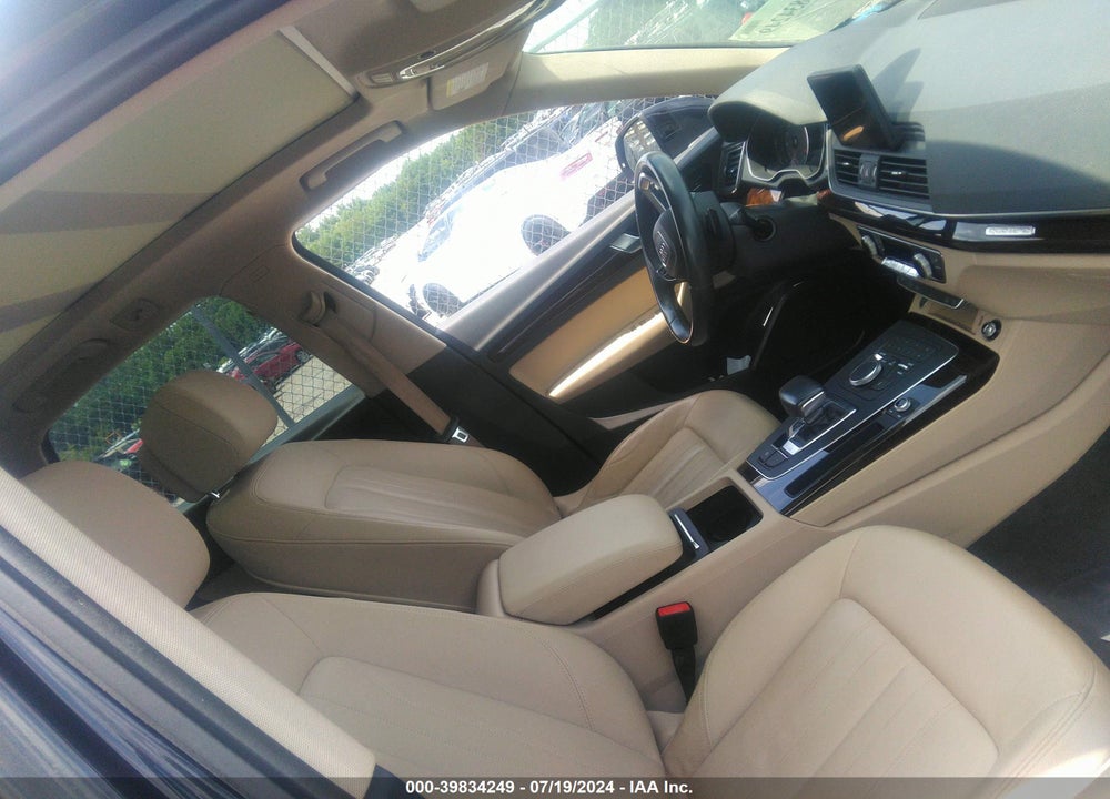 2019 AUDI Q5 45 PREMIUM VIN: WA1ANAFY8K2048405