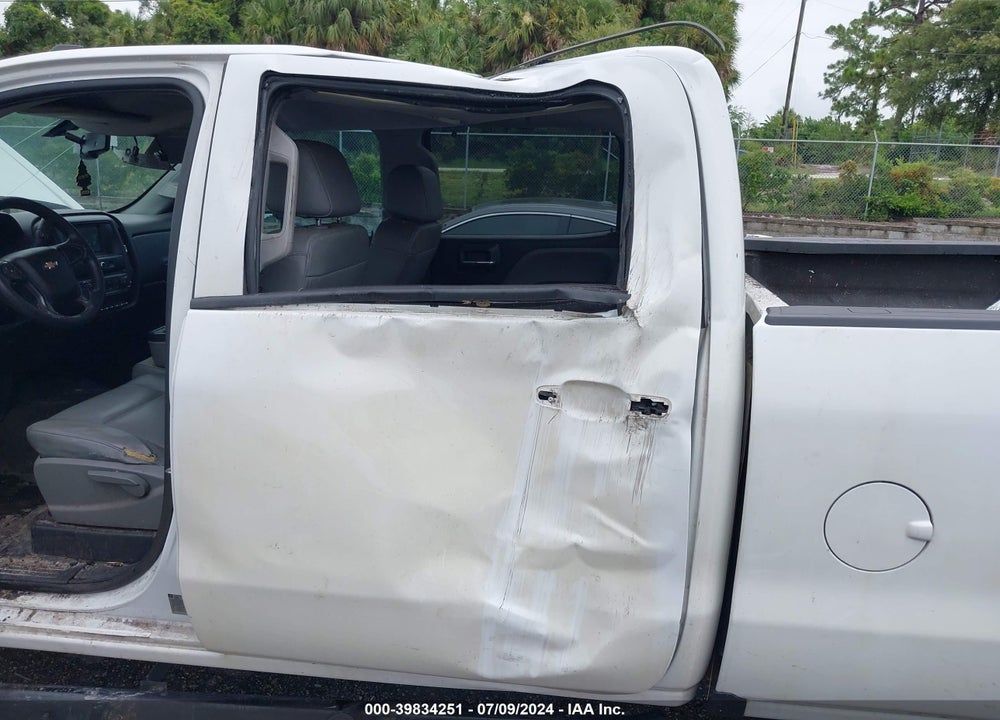 2017 CHEVROLET SILVERADO 2500HD WT VIN: 1GC1CUEGXHF104416